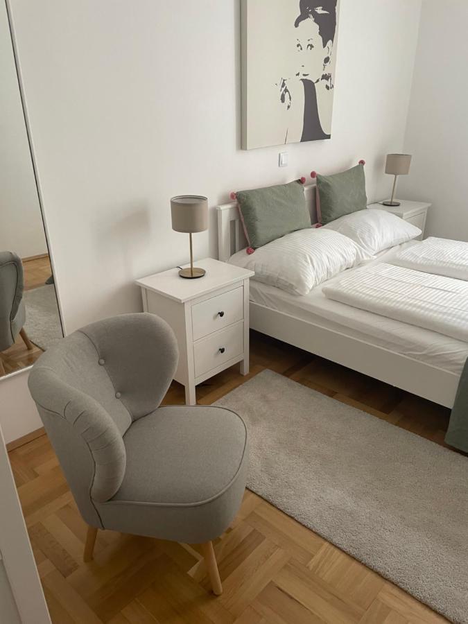 Congress Apartment